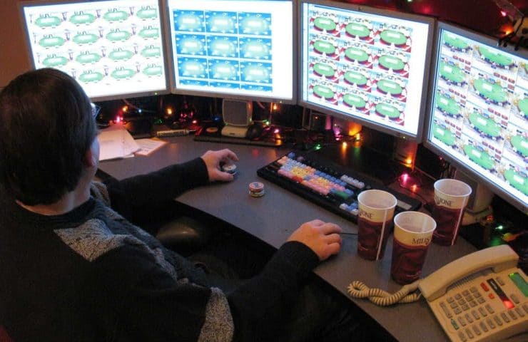 Мультитейблинг – угроза для современного онлайн-покера?