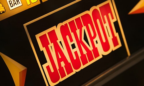 В канадском Playground Poker Club был выплачен бэд-бит джек-пот