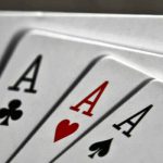 Каре в покере: как правильно разыграть эту комбинацию