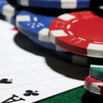 Стрит в покере: нюансы пятикарточной комбинации